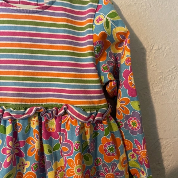 Hanna Andersson colorful long sleeve dress - Picture 3 of 5